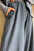 Arbi Needlecord Lantern Barrel Pant Charcoal